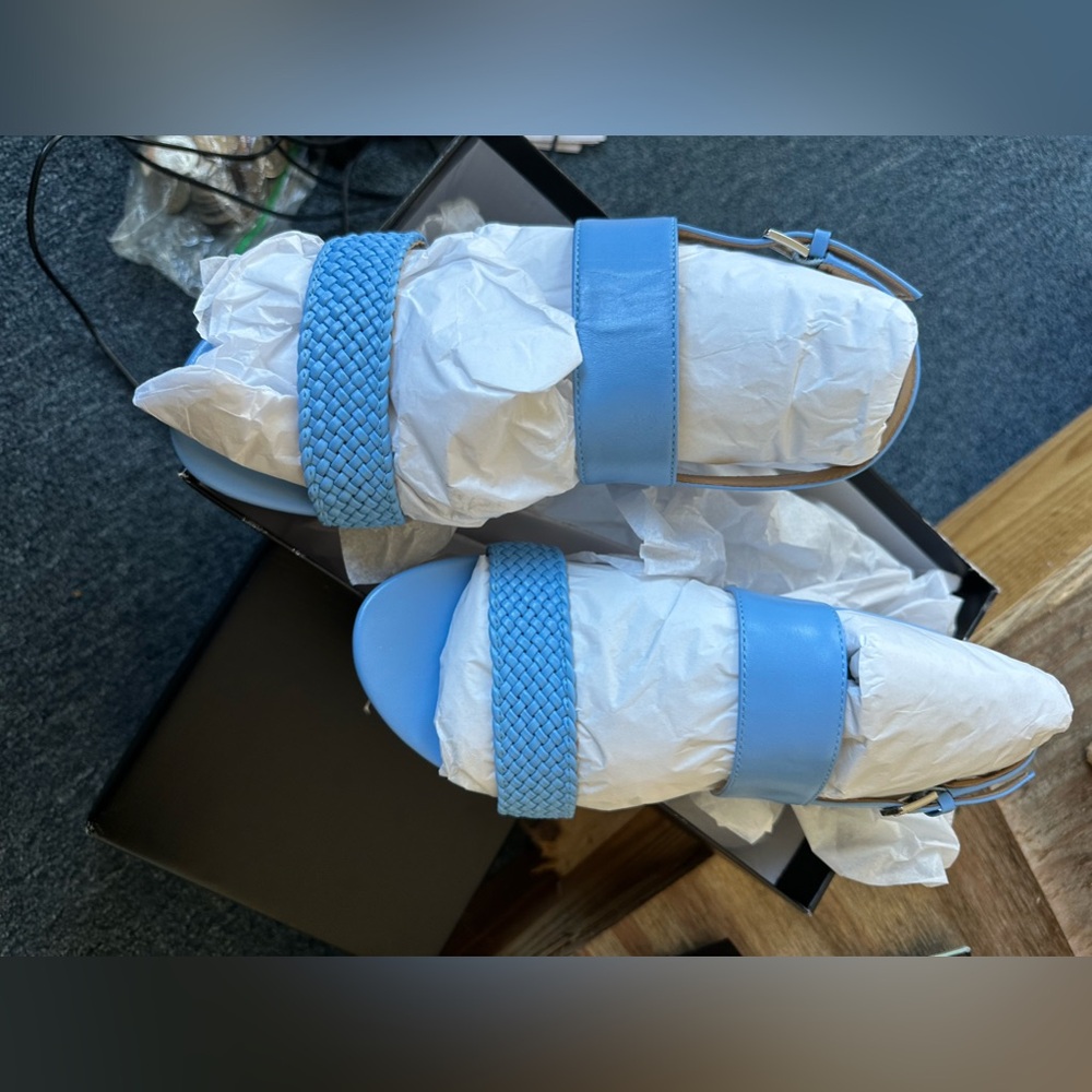 Talbot sandals NIB size 7